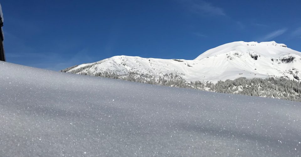 Une-nouvelle-saison-hivernale-souvre-à-lAlpage-de-Porrez